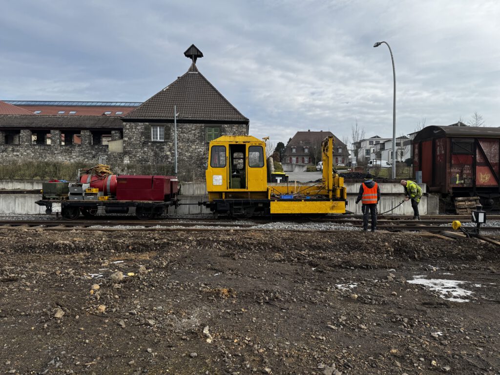 Unser Bauzug im Bahnhof