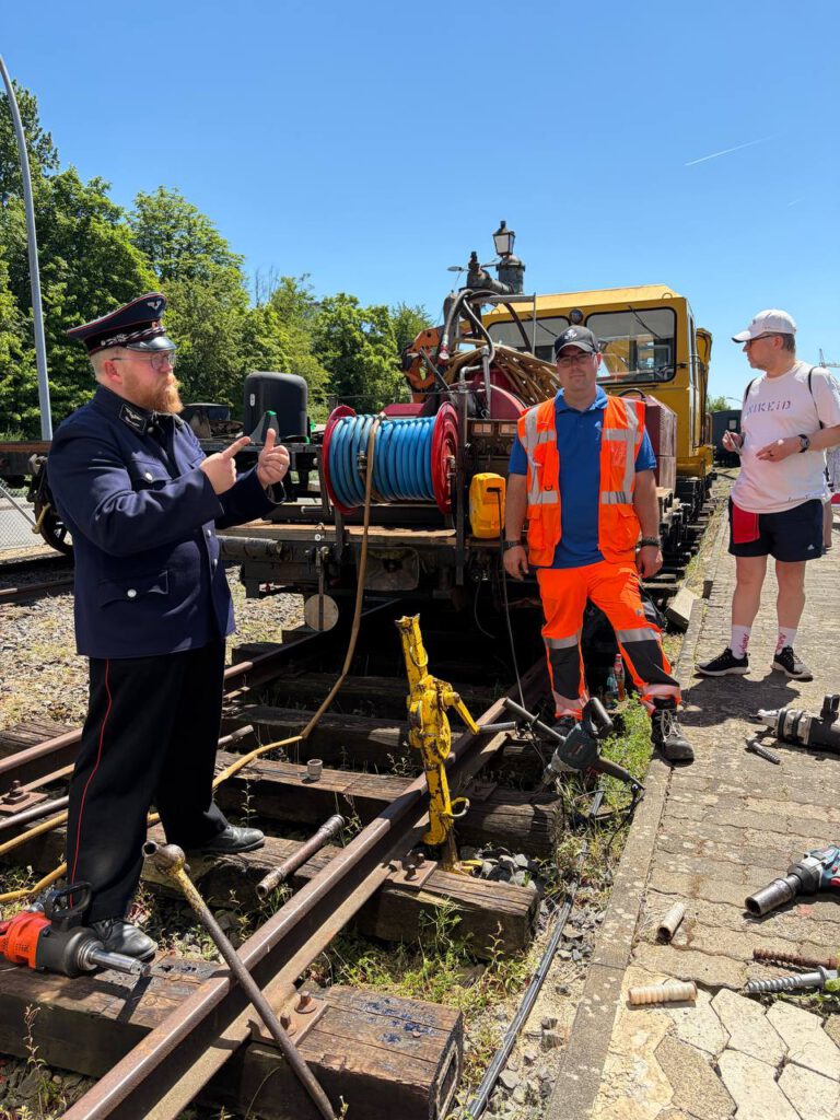 Führung auf der Gleisbaustelle: Wir zeigen euch hautnah, was wir jeden Samstag leisten