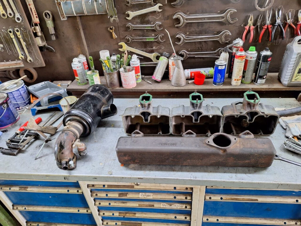 Einzelteile des Motors
